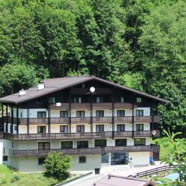 Panorama Landhaus - Joker Card included in Summer，位于萨尔巴赫的酒店