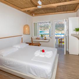 Plakias Bay Hotel，位于普拉基亚斯的酒店