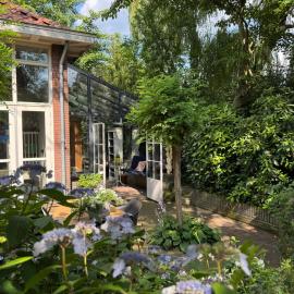 B&B bij Germaine，位于黑泽的酒店