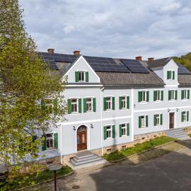 Flataid Apartmenthaus Tieschen，位于Tieschen的酒店