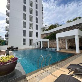 Oceanview Condo in Boracay，位于长滩岛的酒店