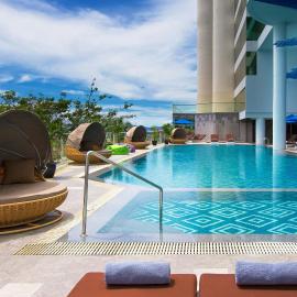 Le Meridien Kota Kinabalu，位于哥打京那巴鲁的酒店