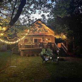 Rustic cabin w Games near Lake and National Park，位于托伯莫里的酒店