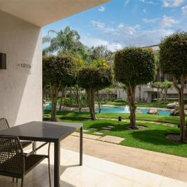 Dusit Thani LakeView Cairo，位于开罗的酒店