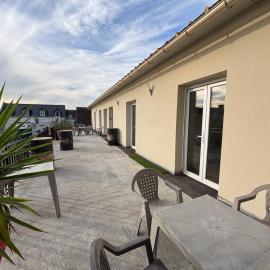 Appartement 10 personnes avec terrasse à Vallères，位于Vallères的酒店