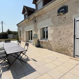 Maison familiale à la campagne，位于Vallères的酒店