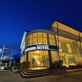 Riverside Hotel