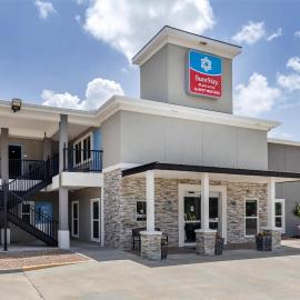 SureStay Plus Hotel by Best Western Ada，位于艾达的酒店