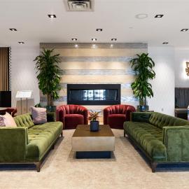 DoubleTree by Hilton Fairfield Hotel & Suites，位于费尔菲尔德的酒店