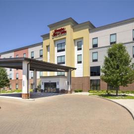 Hampton Inn & Suites by Hilton Columbus Scioto Downs