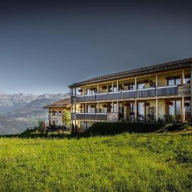 Nada Brahma Retreats，位于Dailley的酒店
