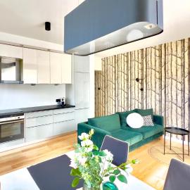 My Happy Home - Rodzinny Apartament przy Parku，位于雷达的酒店