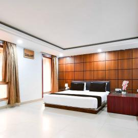 Townhouse Dhanbad Centre Point Mall，位于丹巴德的酒店