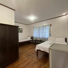 Jala Beach Resort，位于洛艾的酒店