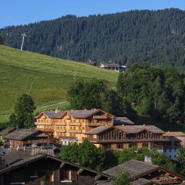 Hotel Beauregard，位于拉克吕萨的酒店