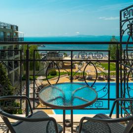 Festa Pomorie Resort，位于帕莫瑞的酒店
