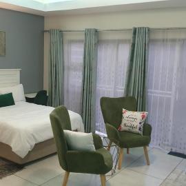 Inspire Cottage near OR Tambo Airport & Greenstone