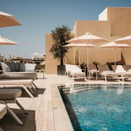 Courtyard by Marriott Sliema，位于斯利马的酒店