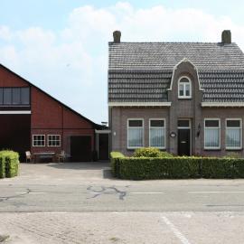 Farmhouse in Ulicoten near Forest Trails