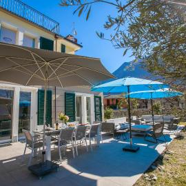 Villa Apartments - Porto Letizia，位于波尔莱扎的酒店