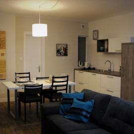 Cozy Apartment in the Heart of Qala，位于加拉的酒店