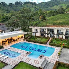 Best View Aparta Hotel，位于多斯克布拉达斯的酒店