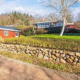 6 person holiday home in Struer-By Traum，位于斯楚厄的酒店
