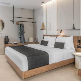 Hospi Living Stalis Beachfront Suites with Heated Jacuzzi，位于斯塔里斯的酒店