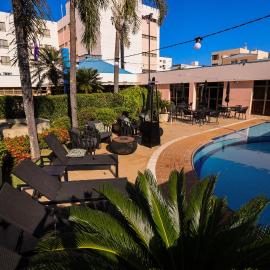 Hotel Golden Park Uberlandia By Nacional Inn，位于乌贝兰迪亚的酒店