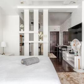 Codys Corner BGC Private Condo Studio，位于马尼拉的酒店