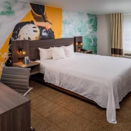 Clarion Pointe Beckley，位于贝克利的酒店