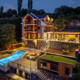 Aprie Boutique Hotel，位于Byurakan的酒店