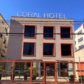 Coral Express próximo ao Parque Harmonia e Beira Rio,位于阿雷格里港的酒店