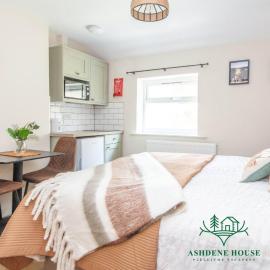 Sheep Room 11 -Peaceful Double - New Forest，位于Dibden的酒店
