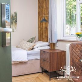 Garden View 7 -Peaceful Single - New Forest，位于Dibden的酒店