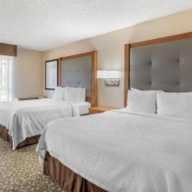 Best Western Plus Oak Harbor Hotel & Conference Center,位于奥克港的酒店
