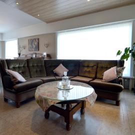 Family Home with Garden，位于Ruiselede的酒店