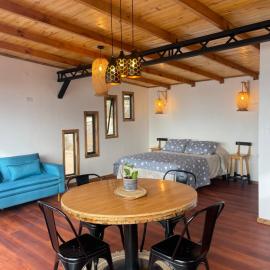 Cabañas Refugio Costero，位于Pelluhue的酒店