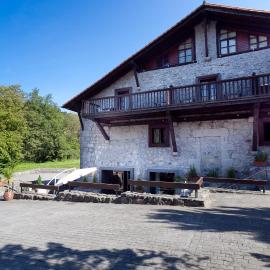 Hotel Antsotegi,位于埃切贝里亚的酒店