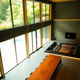 郷音 The Summit Club，位于Tsuru 的酒店