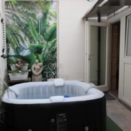 LOFT CON CORTILE，位于弗利的酒店