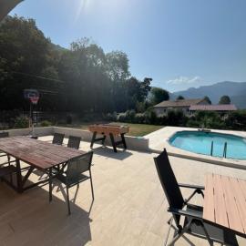 Maison de campagne dans les Pyrénées -option piscine en été