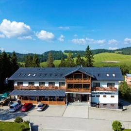 Penzión Zlatny Potok,位于Mutné的酒店