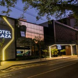 Hotel Plaza Cascavel，位于卡斯卡韦尔的酒店