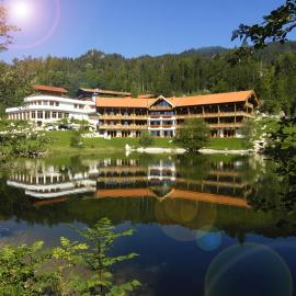 Feuriger Tatzlwurm Berghotel & Spa, BW Signature Collection，位于奥博奥多夫的酒店