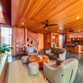 3BR Rustic Terracota The Hum Villa Nyanyi，位于Cemagi的酒店