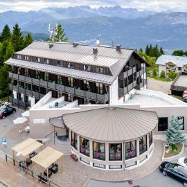 Hotel Dolomiti Chalet，位于法申的酒店