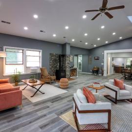 Luxurious 3 Bedroom, 3 Bathroom, Entire Home in Catskill，位于卡茨基尔的酒店