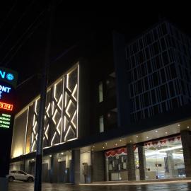 Front One Hotel Papua Lestari,位于蒂米卡的酒店