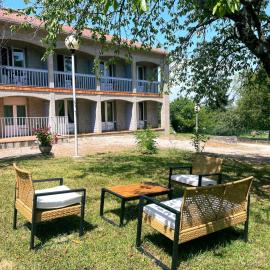 Résidence Hôtelière du Magnoac，位于Castelnau-Magnoac的酒店